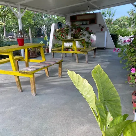 빌라 Rubin-cosy With A Garden & Patio
